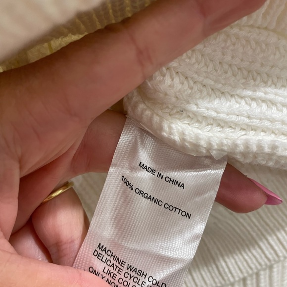 NWT Quince 100% Organic Cotton Fishwrman V-Neck Sweater in Ivory Small - Picture 5 of 6